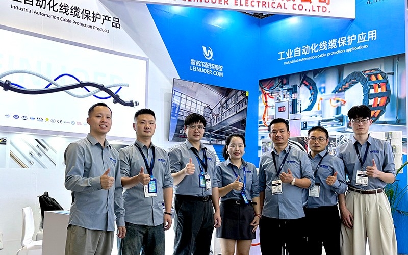 浙江快盈VIII电气参展工博会圆满成功，工业线缆连接保护方案收获关注与认可